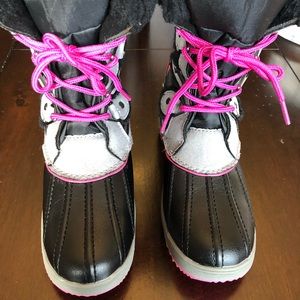 totes Shelby Girls’ Winter Boots